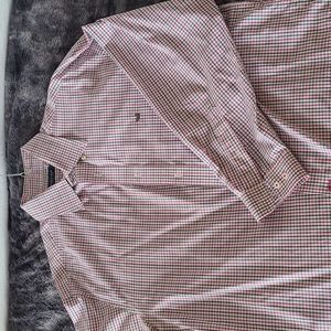 Men checkered botton down shirt